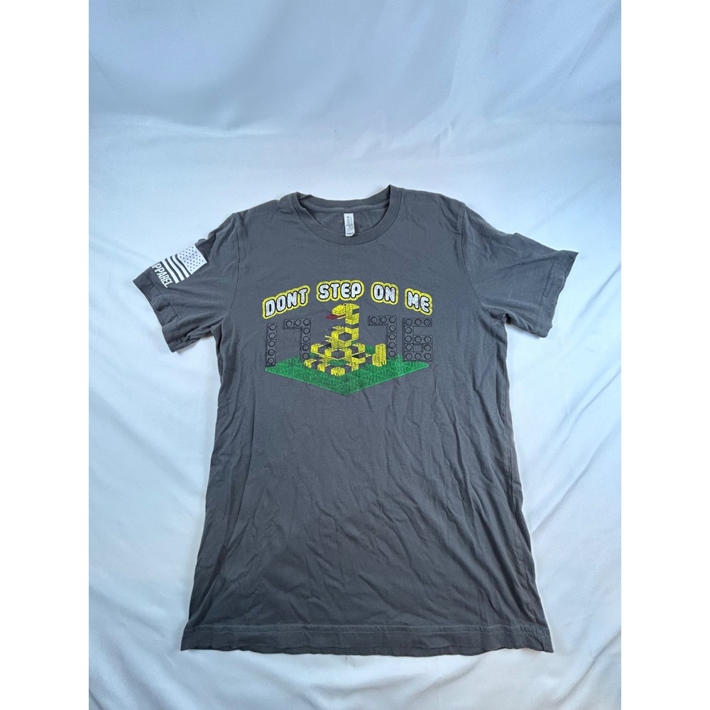 Nine Line Unisex T Shirt M LEGO " Don't Step On Me 1776" Funny Grunt